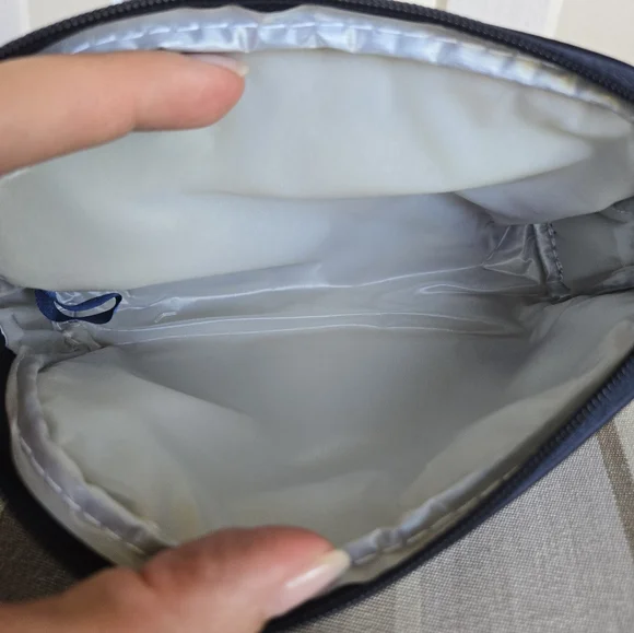 Christian Dior Cosmetic / Makeup Bag in Navy Blue Jacquard - Picture 4 of 5